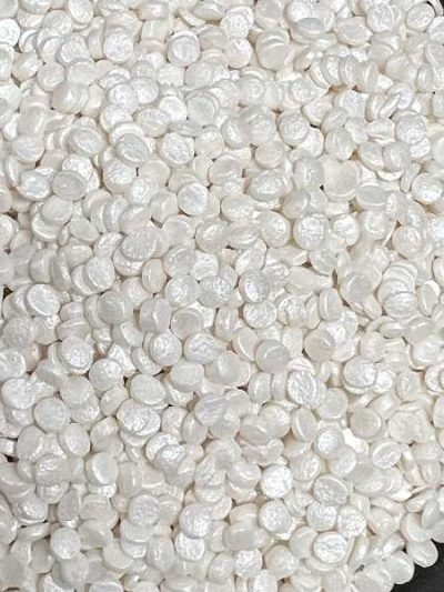 Dot Pearl White Mini Quins 5 oz