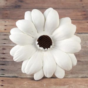 Gerbera Daisies White Gum Paste 3″ Each