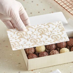 Glassine 1 lb. White Candy Box Pad with Gold Floral Pattern 7″ x 3 1/4″ 3-Ply 10 count