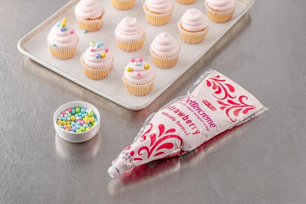 Strawberry Bettercream Bags 12 ounce each