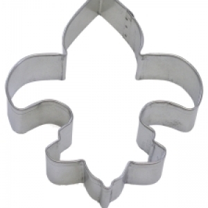 Fleur De Lis Cookie Cutter 4 1/2″ Each