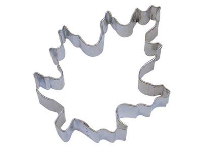 Oak Leaf Cookie Cutter 5" Each