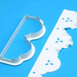Flounce Frill Cutter 5.5″ – 3″ Each