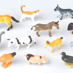 Farm Animals Assorted 2 1/2″ 12 count