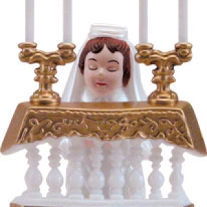 Communion Girl at Altar 3.5″ Each
