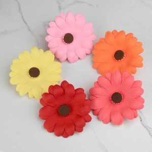 Gerbera Daisies Assorted 3″ Each
