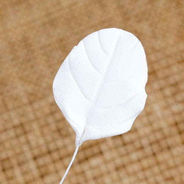 Individual Rose Leaves White 1 1/4 x 1 1/2 5 count - Image 2