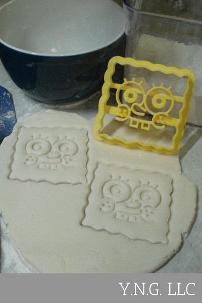 Spongebob Squarepants Cookie Cutter each - Image 2