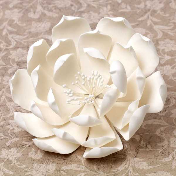 Queen of the Night Dahlia XL White Gum Paste 5.75" Each