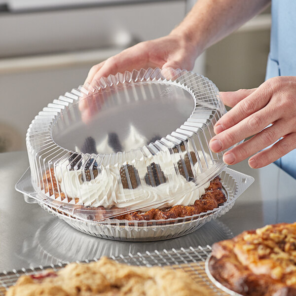 9" Clear Hinged High Dome Pie Container each