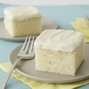 Pillsbury Bakers Plus White Cake Mix 3 LB