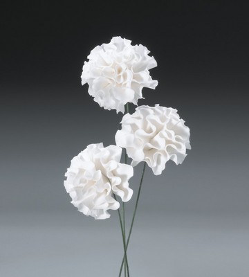 Carnation White Gum Paste 1 1/2" 4 count