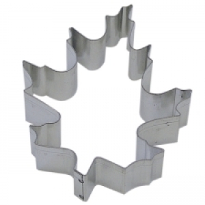 Oak Leaf Cookie Cutter 3.5″ Each